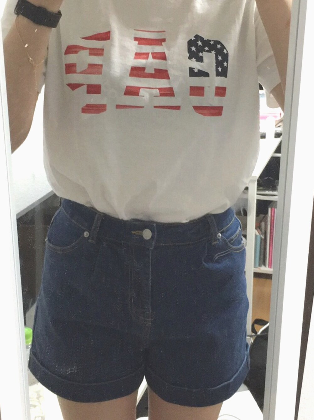 senaさんの「Gap アメリカーナロゴ半袖Tシャツ（GAP）」を使ったコーディネート