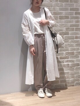 「earth music&ecology（アースミュージックアンドエコロジー）のエンブロイダリー刺繍ワンピース ＊（ワンピース）」を使った、むこさんさん（レディース・162cm）の春コーディネート