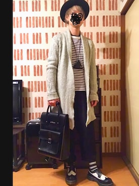 「Dr. Martens（ドクターマーチン）のアイテム（財布/小物）」を使った、TAMAさん（メンズ・168cm）の春コーディネート