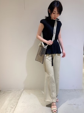 「STUDIOUS（ステュディオス）のアイテム（シューズ）」を使った、wakamaedaさん（レディース・156cm）の春コーディネート