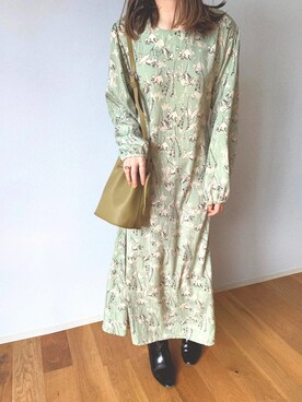 「巾着バッグ」｜「アイテム（ブーティ）」を使った、Rieさん（レディース・160cm）の春コーディネート