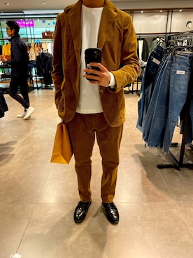 「Apple（-）のアイテム（財布/小物）」を使った、banbandesuさん（メンズ・176cm）の冬コーディネート