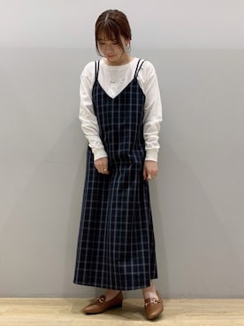 「ビットローファー」｜「アイテム（パンプス）」を使った、chaki さん（レディース・159cm）の秋コーディネート