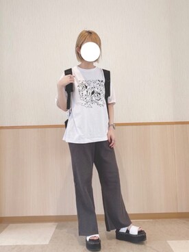 「Y's（ワイズ）のアイテム（バッグ）」を使った、chinaさん（レディース・159cm）の春コーディネート