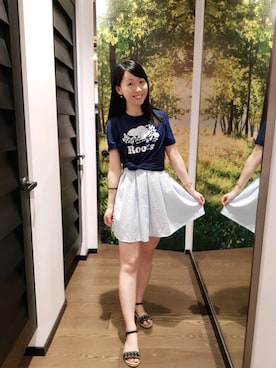 「roots（ルーツ）のアイテム（トップス）」を使った、張蘋さん（レディース・160cm）の夏コーディネート