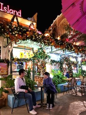 「Dip Drops（Dip Drops）のアイテム」を使った、張蘋さん（レディース・160cm）の春コーディネート