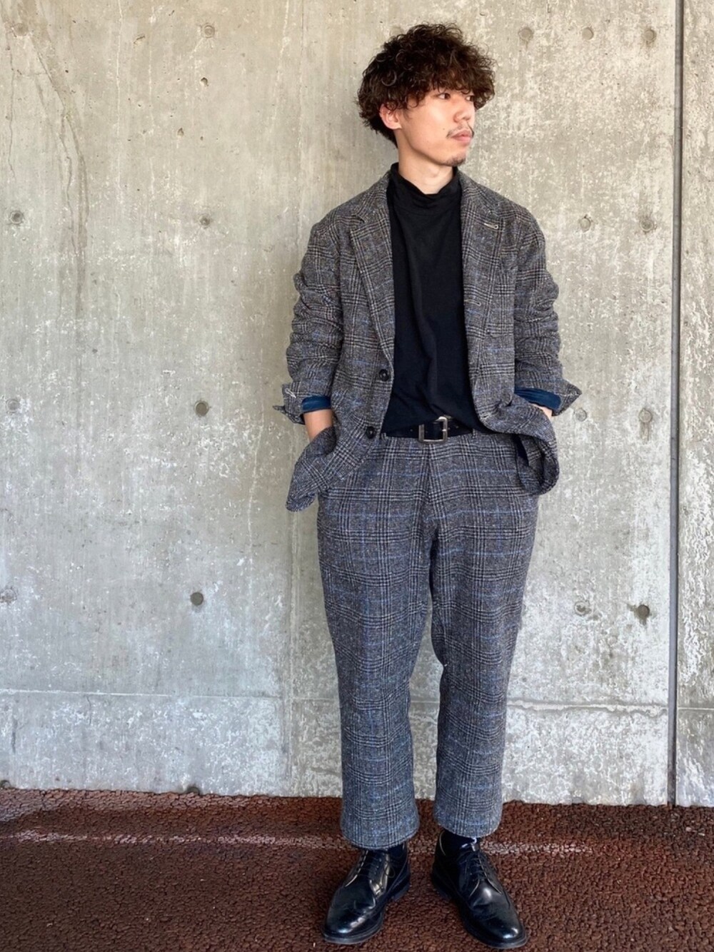 「秋コーデ、大人コーデ、ジャケット、セットアップ、おしゃれさんと繋がりたい、45R、2020AW、秋服準備はじめました、キレイめ、フォローミー」｜「45Rのアイテム（ジャケット/アウター、グレー系）」を使った、SHOさん（メンズ・165cm）の秋コーディネートの1枚目の写真