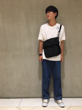 「Adam et Rope A・E・R（アダムエロペ）のアイテム（デニムパンツ）」を使った、Tatsuyaさん（メンズ・173cm）の夏コーディネート
