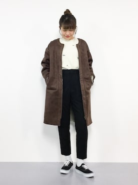 「刺繍」｜「アイテム（ムートンコート）」を使った、やまちゃんさん（レディース・167cm）の冬コーディネート