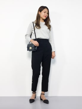 「黒パンツ」｜やまちゃんさん（レディース・167cm）の秋コーディネート