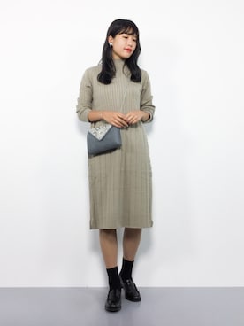 「green label relaxing（グリーンレーベルリラクシング）のアイテム（クラッチバッグ）」を使った、やまちゃんさん（レディース・167cm）の秋コーディネート