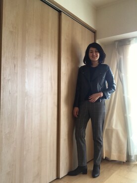 「PLST（プラステ）のアイテム（ライダースジャケット）」を使った、HRMNGさん（レディース・164cm）の春コーディネート