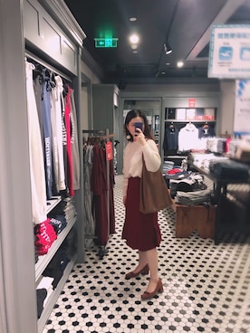「PULL&BEAR（プルアンドベア）のアイテム（バッグ）」を使った、ElkaWangさん（レディース・168cm）の冬コーディネート