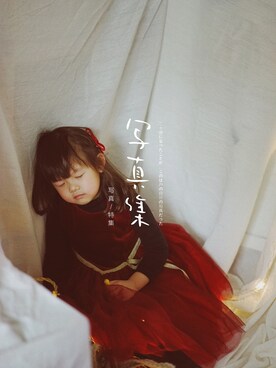 「no brand（ノーブランド）のアイテム（ジャンパースカート）」を使った、蜜桃小Moさん（キッズ・110cm）の冬コーディネート