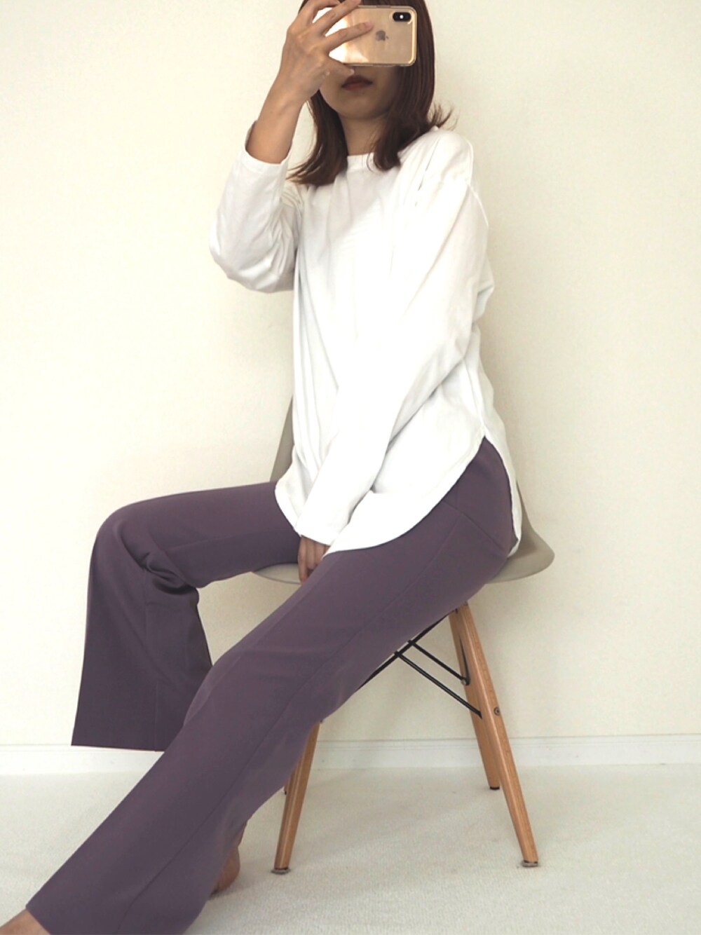 「秋コーデ、GU、GUコーデ、ママコーデ、ママファッション」｜「GUのアイテム（Tシャツ/カットソー、ホワイト系）」を使った、__rp02さん（レディース・160cm）の秋コーディネートの1枚目の写真