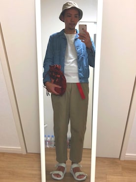「オムプリッセイッセイミヤケ」｜「アイテム（Tシャツ/カットソー）」を使った、Keisuke Endouさん（メンズ・167cm）の春コーディネート