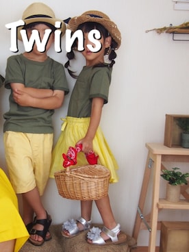 「GLOBAL WORK（グローバルワーク）のキッズ【吸水速乾】ポケクルーTシャツ半袖/742782（Tシャツ/カットソー、グリーン系）」を使った、kotofukuさん（キッズ・110cm）の夏コーディネート