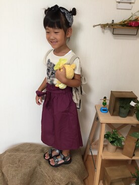 「GLOBAL WORK（グローバルワーク）の【キッズ】ウェストリボンヘムミディスカート/760759（スカート、パープル系）」を使った、kotofukuさん（キッズ・110cm）の夏コーディネート