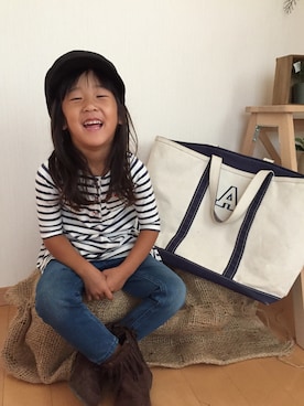 「apres les cours（アプレレクール）のアイテム（Tシャツ/カットソー、ホワイト系）」を使った、kotofukuさん（キッズ・110cm）の秋コーディネート