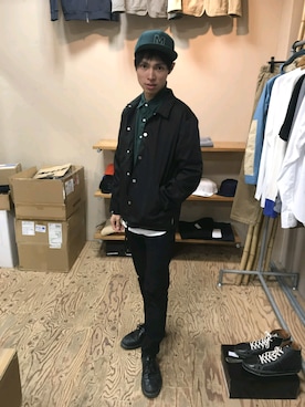 「M（エム）のアイテム（キャップ）」を使った、りょさん（メンズ・168cm）の秋コーディネート