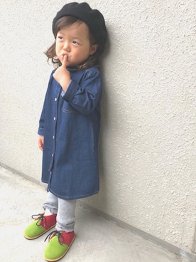 「ダンガリーシャツ」｜「アイテム（帽子）」を使った、ぴょこさん（キッズ・100cm）の秋コーディネート