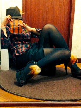 「KEITH（キース）のアイテム」を使った、麗美さん（レディース・159cm）の秋コーディネート