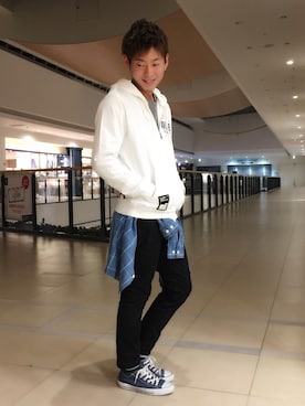 「AVIREX（アヴィレックス）のアイテム」を使った、大山凌さん（メンズ・174cm）の春コーディネート