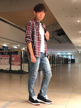 「TYPE BLUE（タイプブルー）のアイテム（パンツ）」を使った、大山凌さん（メンズ・174cm）の秋コーディネート