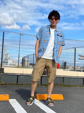 「AVIREX（アヴィレックス）のアイテム（サンダル）」を使った、大山凌さん（メンズ・174cm）の春コーディネート