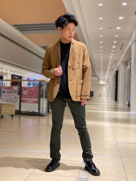 「AVIREX（アヴィレックス）のアイテム（テーラードジャケット）」を使った、大山凌さん（メンズ・174cm）の秋コーディネート