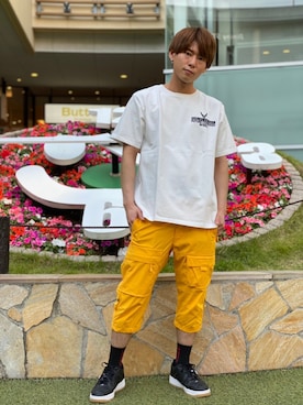 「アイテム（カーゴパンツ、イエロー系）」を使った、大山凌さん（メンズ・174cm）の春コーディネート