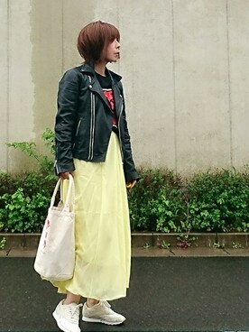「stradivarius（ストラディバリウス）のアイテム（ライダースジャケット）」を使った、98mayuさん（レディース・157cm）の春コーディネート