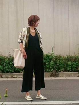 「stradivarius（ストラディバリウス）のアイテム（ブルゾン）」を使った、98mayuさん（レディース・157cm）の春コーディネート