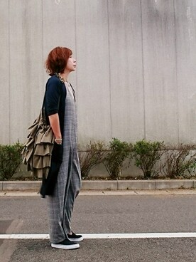 「ご近所コーデ」｜「アイテム（オールインワン・サロペット）」を使った、98mayuさん（レディース・157cm）の秋コーディネート