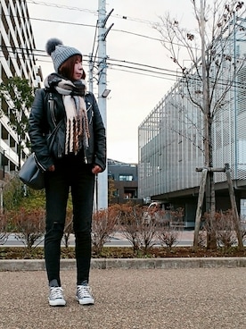 「stradivarius（ストラディバリウス）のアイテム（ライダースジャケット）」を使った、98mayuさん（レディース・157cm）の冬コーディネート