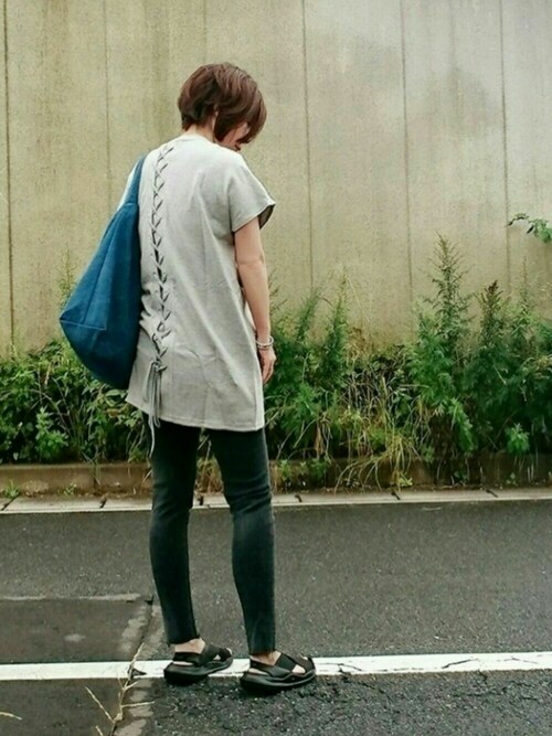 98mayu Nikeのサンダルを使ったコーディネート Wear