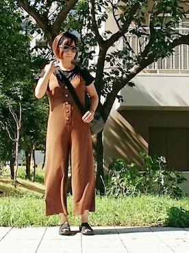 「stradivarius（ストラディバリウス）のアイテム（オールインワン・サロペット）」を使った、98mayuさん（レディース・157cm）の夏コーディネート