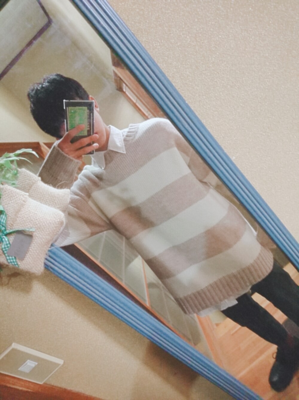 「RALPH LAURENのアイテム（シャツ/ブラウス、ホワイト系）」を使った、仁モンさん（メンズ・165cm）の冬コーディネートの1枚目の写真