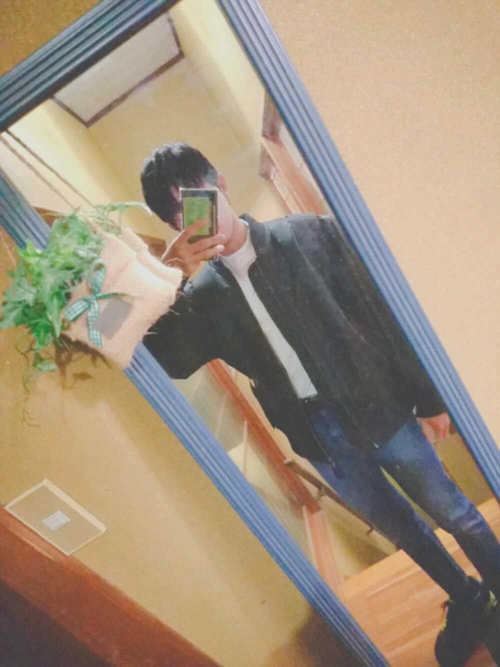 「GUのアイテム（MA-1、ブラック系）」を使った、仁モンさん（メンズ・165cm）の冬コーディネートの1枚目の写真