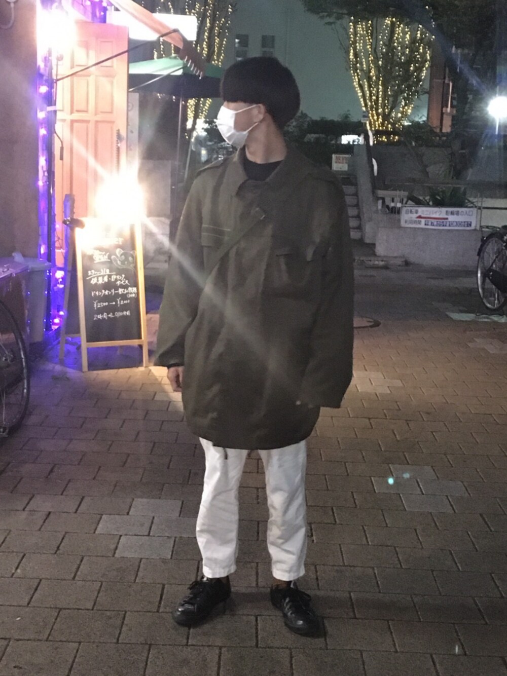 「チェコ軍のアイテム（ミリタリージャケット、グリーン系）」を使った、仁モンさん（メンズ・165cm）の秋コーディネートの1枚目の写真