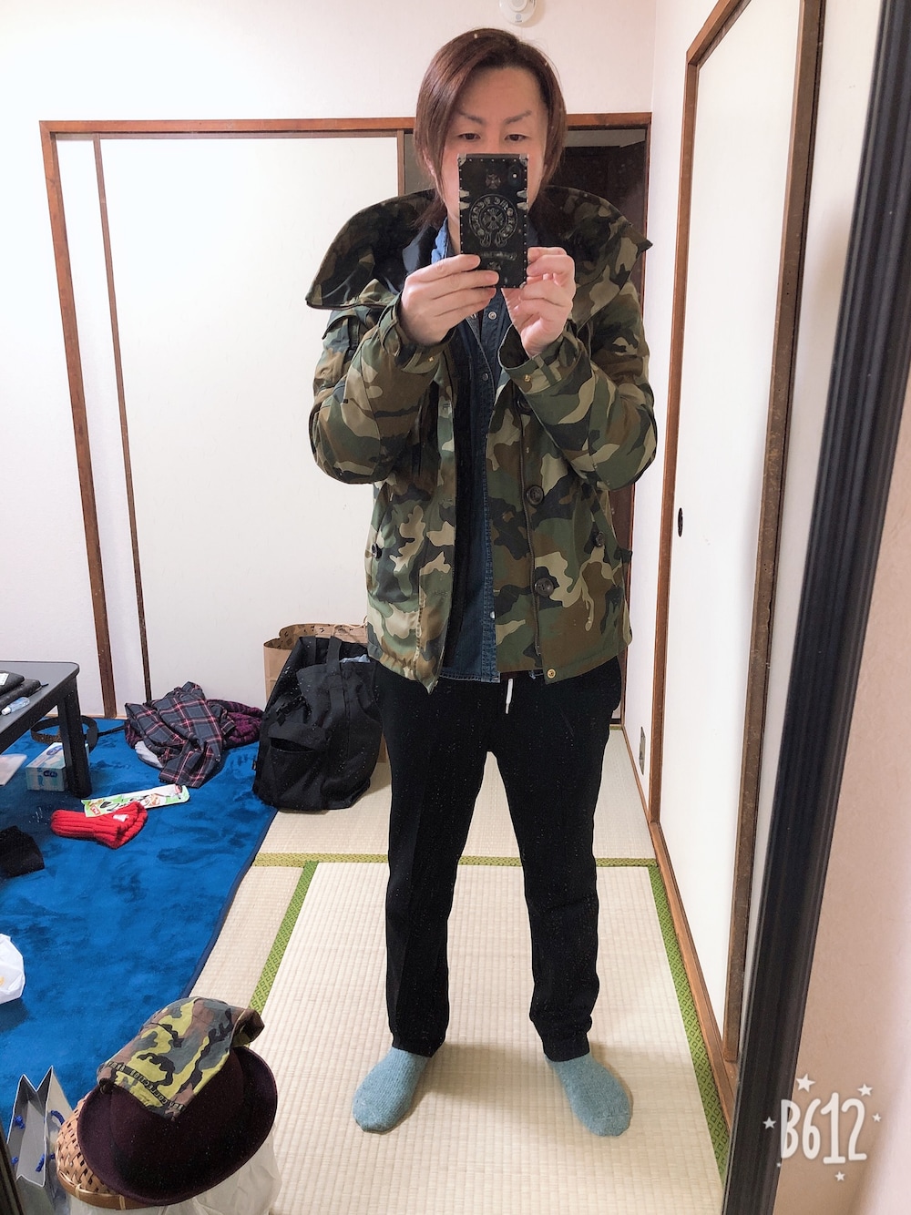 「パステル映える春、おしゃれさんと繋がりたい、シンプル、きれいめカジュアル、春、ビッグシルエット、ワイドパンツ、カジュアル、サイコパス、花見」｜「Johnbull Private laboのアイテム（ミリタリージャケット、グリーン系）」を使った、アリマ サトシさん（メンズ・168cm）の春コーディネートの1枚目の写真