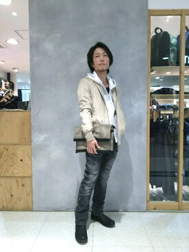 「TORNADO MART（トルネードマート）のアイテム（バッグ）」を使った、SUZUKIさん（メンズ・161cm）の冬コーディネート
