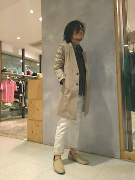 「アイテム（デニムパンツ、ベージュ系）」を使った、SUZUKIさん（メンズ・161cm）の春コーディネート