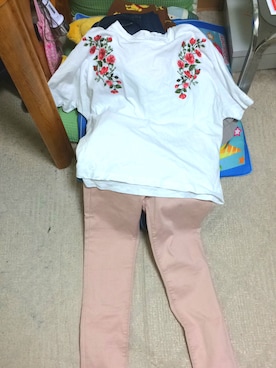 「アイテム（デニムパンツ）」を使った、バナナさん（レディース・60cm・10代）の夏コーディネート