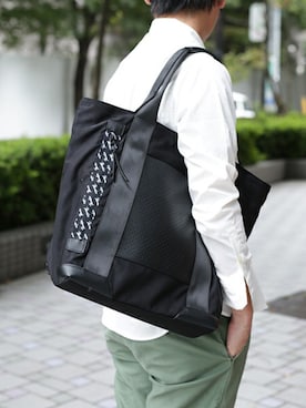 「アイテム（バッグ）」を使った、MASAさん（メンズ・174cm・30代）の秋コーディネート