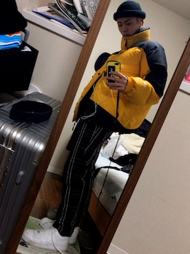 「airforce1」｜「アイテム（ダウンジャケット/コート）」を使った、イッチさん（メンズ・170cm）の冬コーディネート