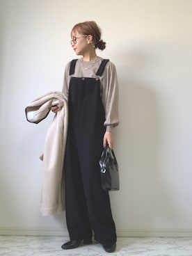 「AS KNOW AS PINKY（アズノゥアズピンキー）のアイテム（オールインワン・サロペット）」を使った、emineoさん（レディース・151cm）の冬コーディネート