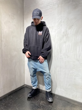 「Saturdays NYC（サタデーズ ニューヨークシティ ）のアイテム（パーカー）」を使った、utaさん（メンズ・168cm）の冬コーディネート