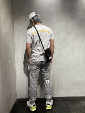 「muta（ムータ）のアイテム（バッグ）」を使った、utaさん（メンズ・168cm）の春コーディネート