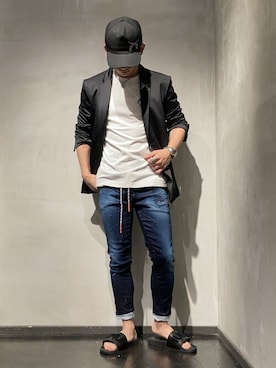 「1piu1uguale3 RELAX（ウノピュウノウグァーレトレリラックス）のアイテム（サンダル）」を使った、utaさん（メンズ・168cm）の春コーディネート